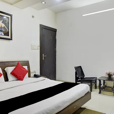 Hotel O Aditya Palace-2