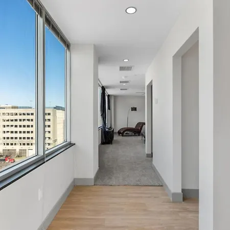 175 Lex - Walkable Downtown Lexington & Rupp Arena - Full Condos-3