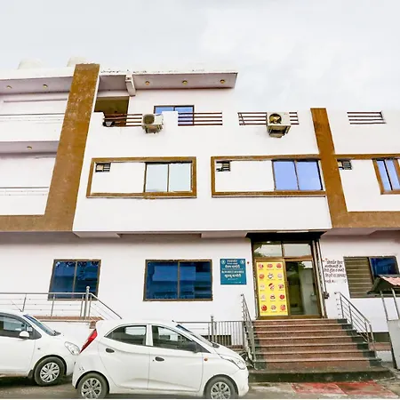 Hotel O Goverdhan Villa-3
