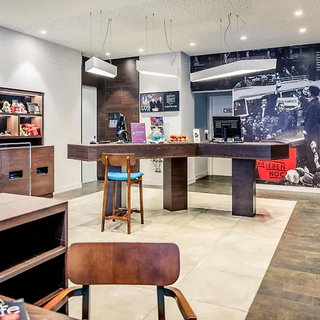Mercure Hotel & Residenz Berlin Checkpoint Charlie-2