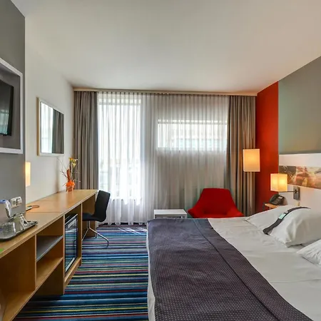 Holiday Inn Prague Airport By Ihg-3
