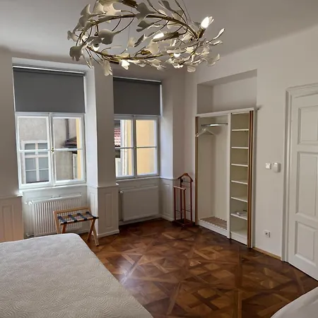 Grand Hotel Praha-2