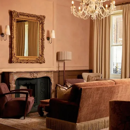 The Leonard Hotel-3