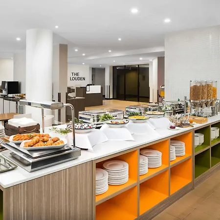 Mercure Melbourne City Centre-3