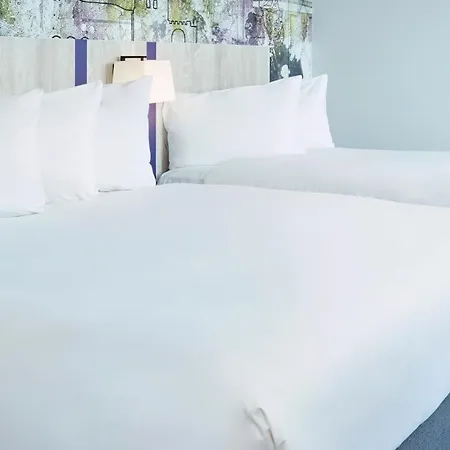 Leonardo Hotel Exeter-3