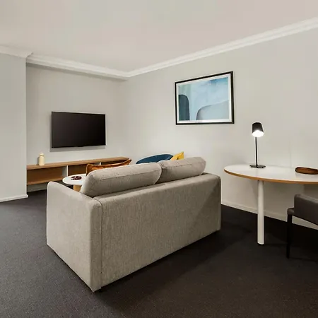 Oaks Perth Hotel-2