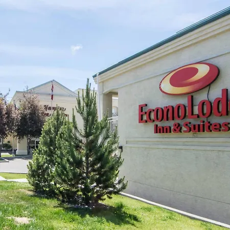 Econo Lodge Inn & Suites Calgary - University-2
