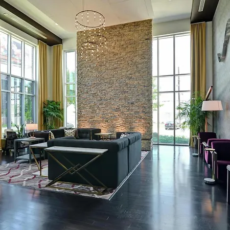 Doubletree By Hilton Hotel Baton Rouge-2