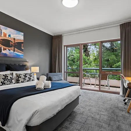 Kimberley Gardens Hotel, Serviced Apartments And Serviced Townhouses-3