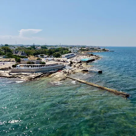 Baia Sangiorgio Hotel & Beach Club-2