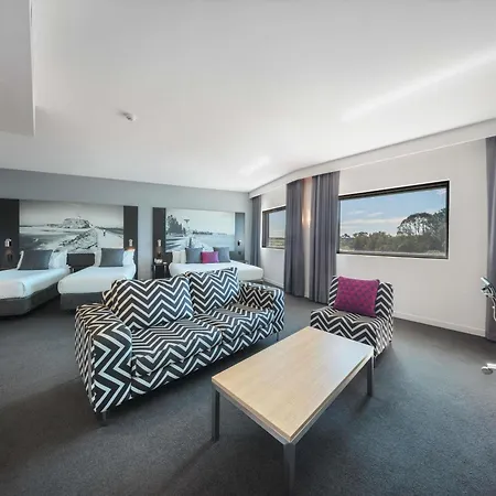Mercure Newcastle Airport-3