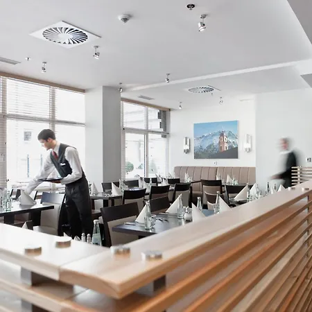 Holiday Inn Munich City Centre By Ihg-2