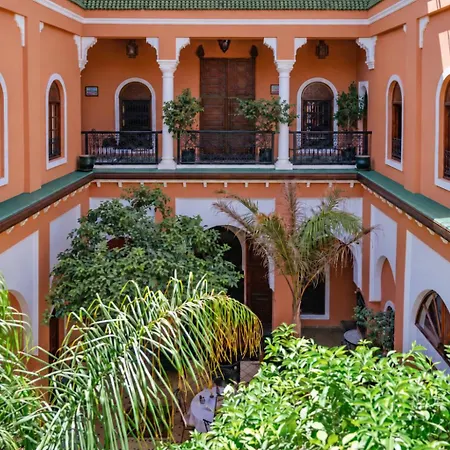 Riad Amina-2