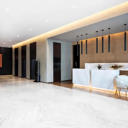 Novotel Bur Dubai - Healthcare City-3