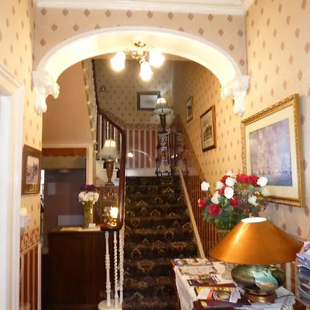 Macdonald House-2