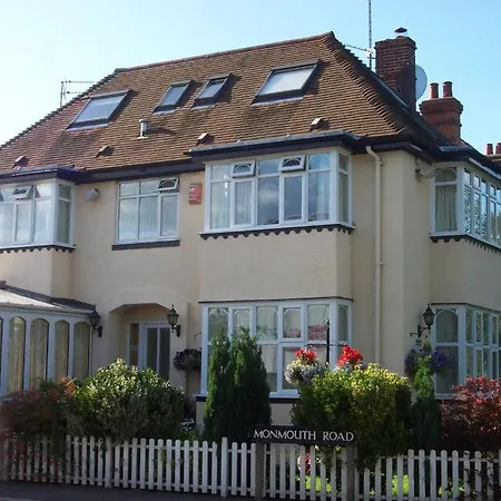 Cornerways Guest House-3