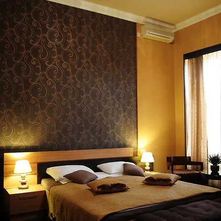 Azoyan Guest House-2