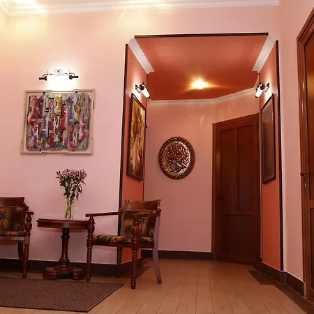Azoyan Guest House-3
