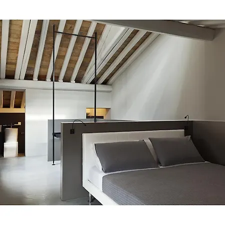 Casa De' Coronari-2