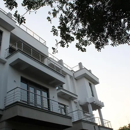 76 Friends Colony-2
