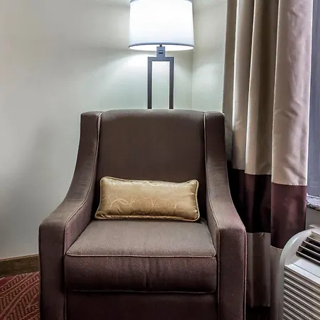 Comfort Inn & Suites Laguardia Airport-2