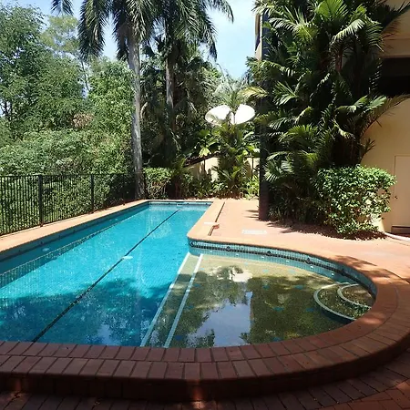 Darwin Deluxe Apartments-2
