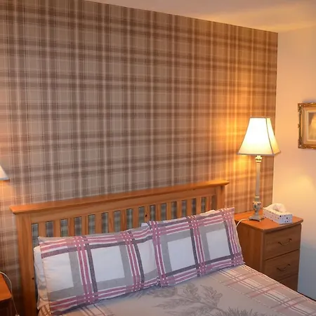 Roseneath Guest House-2