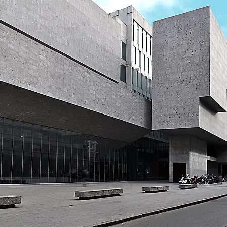 Bb Hotels Aparthotel Bocconi-3
