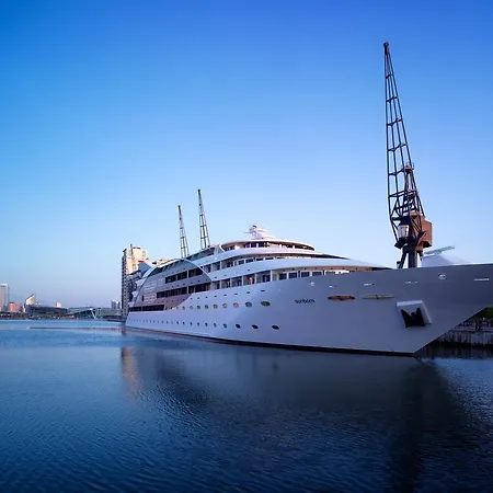 Sunborn London Yacht Hotel-3