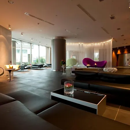 Best Western Plus The Hub Hotel-3
