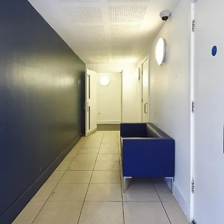 Marlin Apts Stratford-2