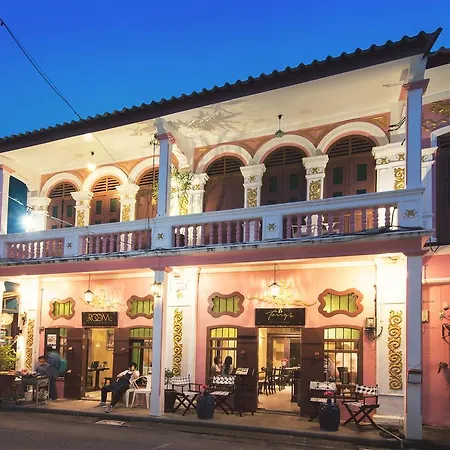 2Rooms Boutique House-3