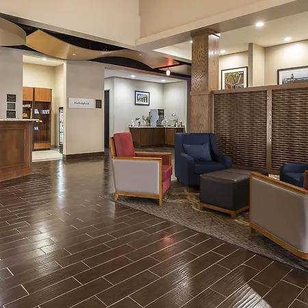 Comfort Suites - University-3