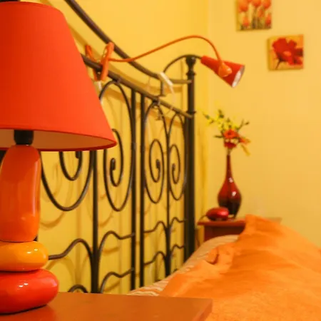 Bed & Breakfast Piazza Dante-3