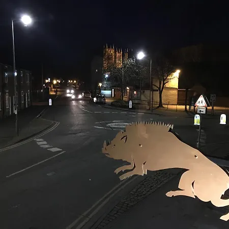 The Bronze Pig-2