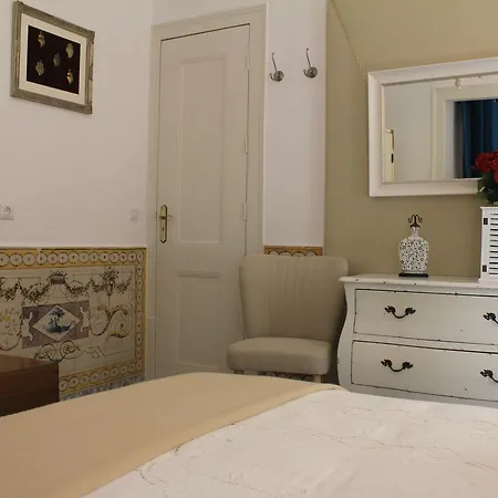 Lisbon Downtown Inn-2