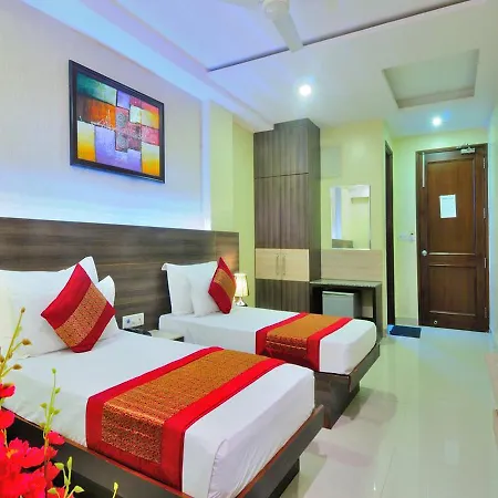 Hotel Sky Rich International -Near To Famous Karol Bagh Market & Metro Station-3