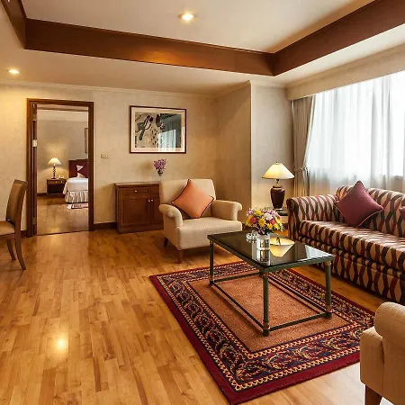 Rembrandt Suites-2