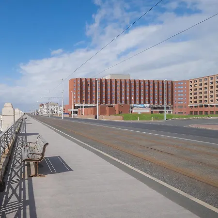 Grand Hotel Blackpool-3