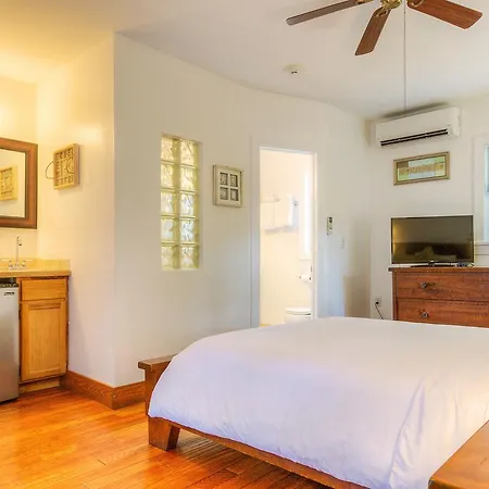 Key West Harbor Inn - Adults Only-3