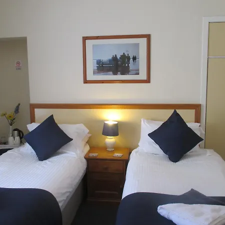 Caledonia Guest House-3