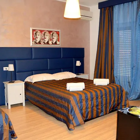 Check-Inn Rooms-2
