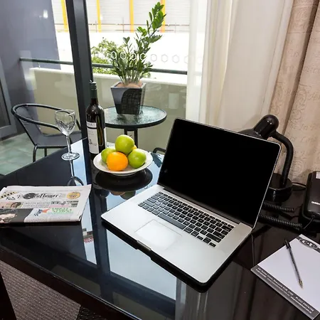 Clarendon Hotel-3