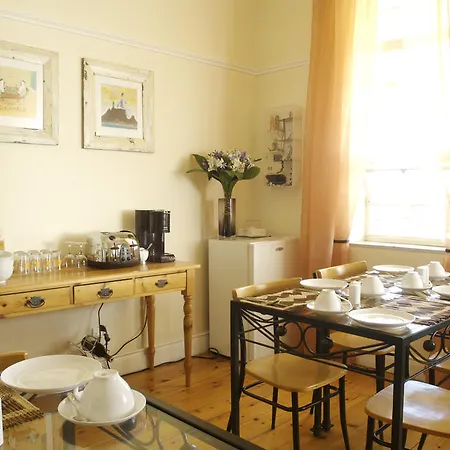 Cheviot Place Guest House-2