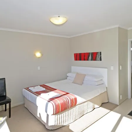 Airport Harbour Motel-2