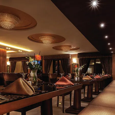 Seven Roses Hotel-3