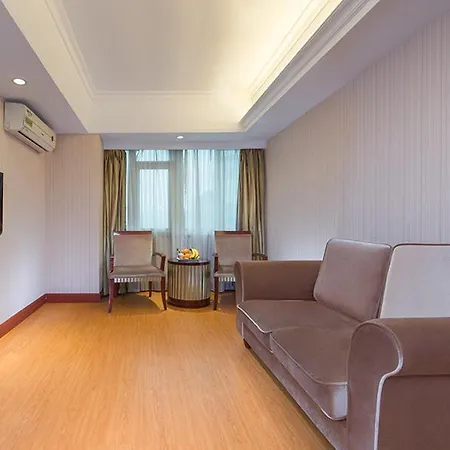 Vienna International Hotel Guangzhou Railway Station-3