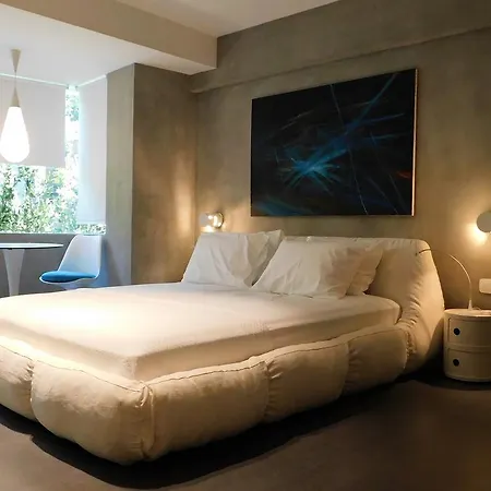 101 Adrianou Apartments-3