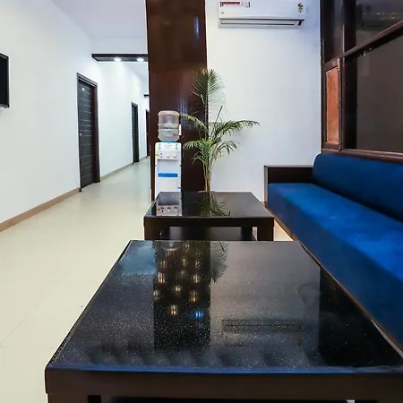 Hotel Vizima Palace - Near Wave City Center Metro Station-2