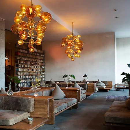 Michelberger Hotel-3
